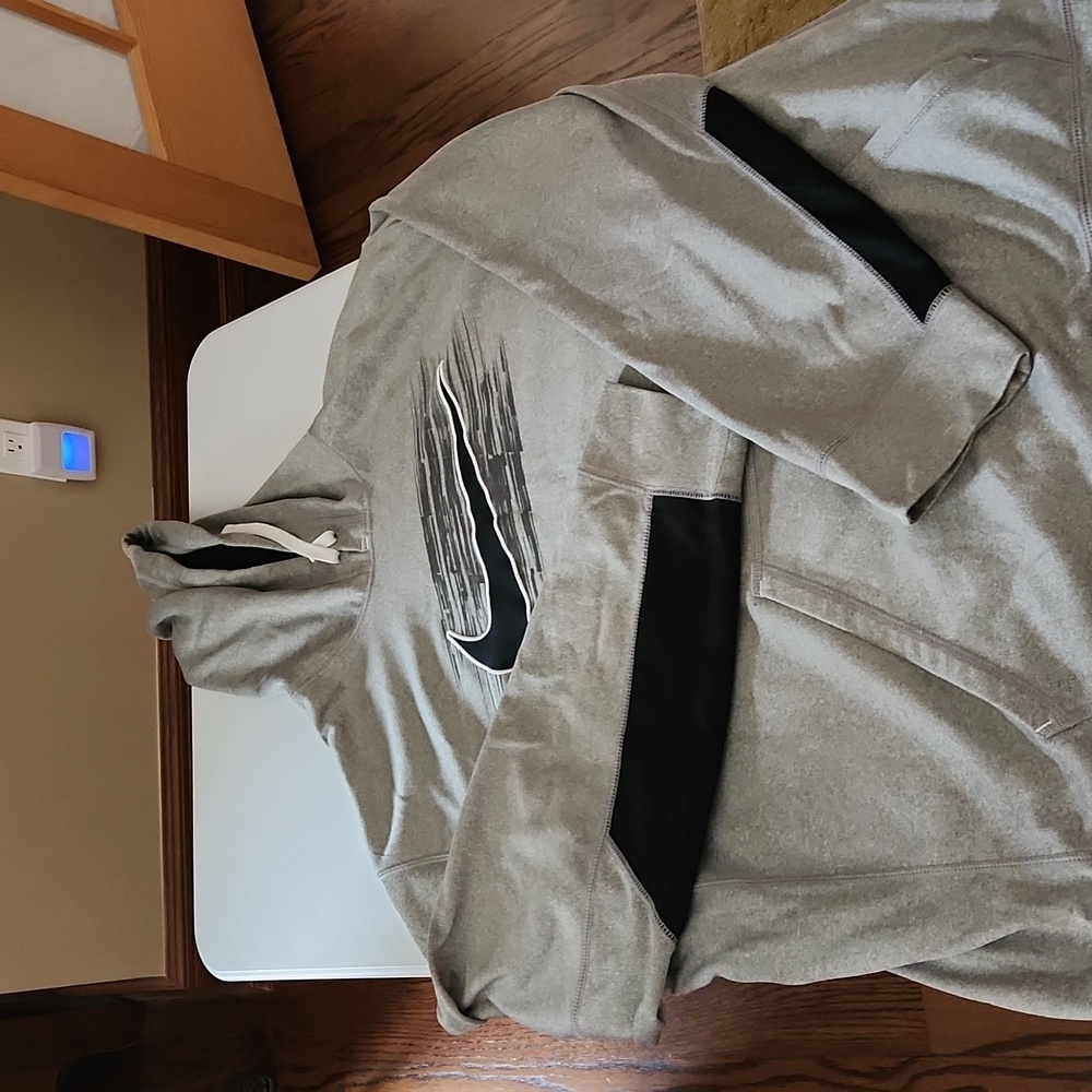Nike sweatshirt